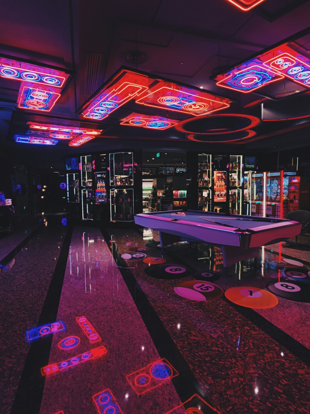 Exploring the Thrill of Online Slots at McLuck